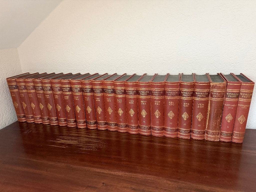 Winkler Prins encyclopedie 6e druk 18 delig, Ophalen, Complete serie, Zo goed als nieuw, Algemeen