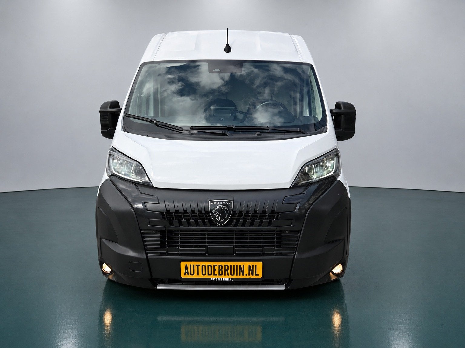 Peugeot Boxer NIEUW MODEL 2.2 BlueHDi 140 Pk L3H2 ECC Airco, Auto's, Stof, Gebruikt, 4 cilinders, 2500 kg