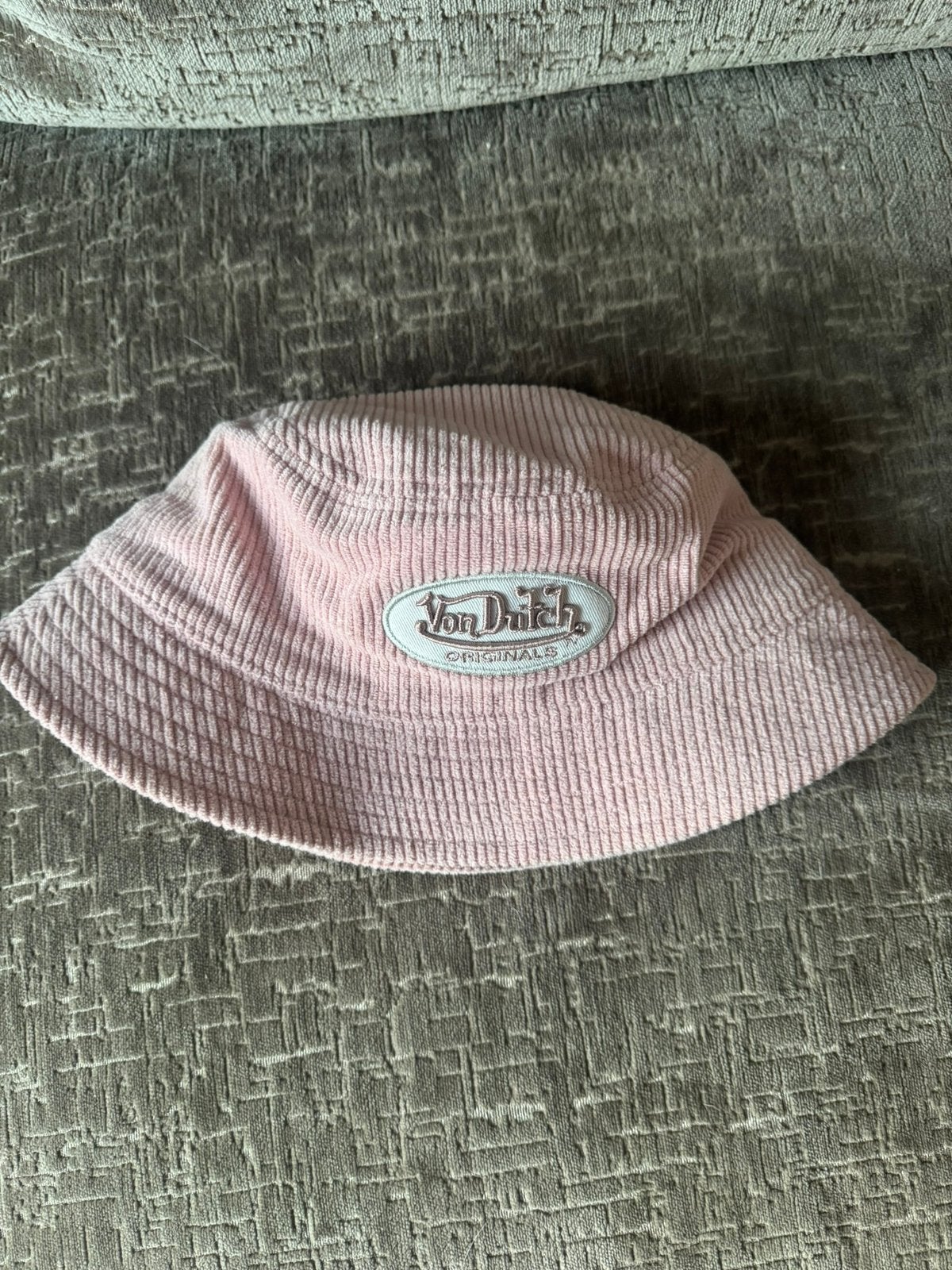 Von Dutch bucket hat – nette staat, Ophalen of Verzenden, Zo goed als nieuw, One size fits all
