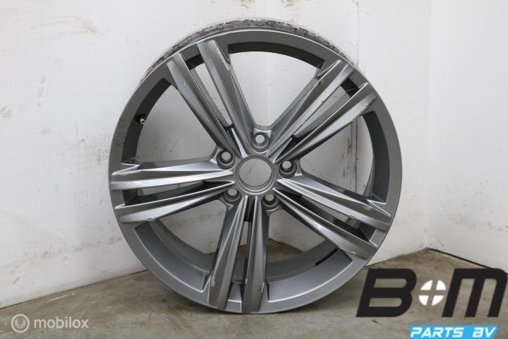 ORIGINEEL! 1 losse 18 inch Sebring velg VW T-Roc! 2GA601025G, Gebruikt, Velg(en)