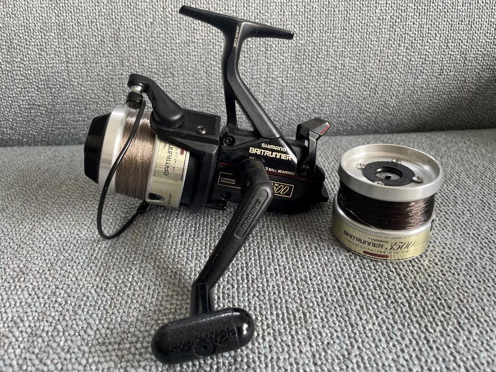 Shimano baitrunner 3500, Watersport en Boten, Ophalen of Verzenden, Zo goed als nieuw, Molen