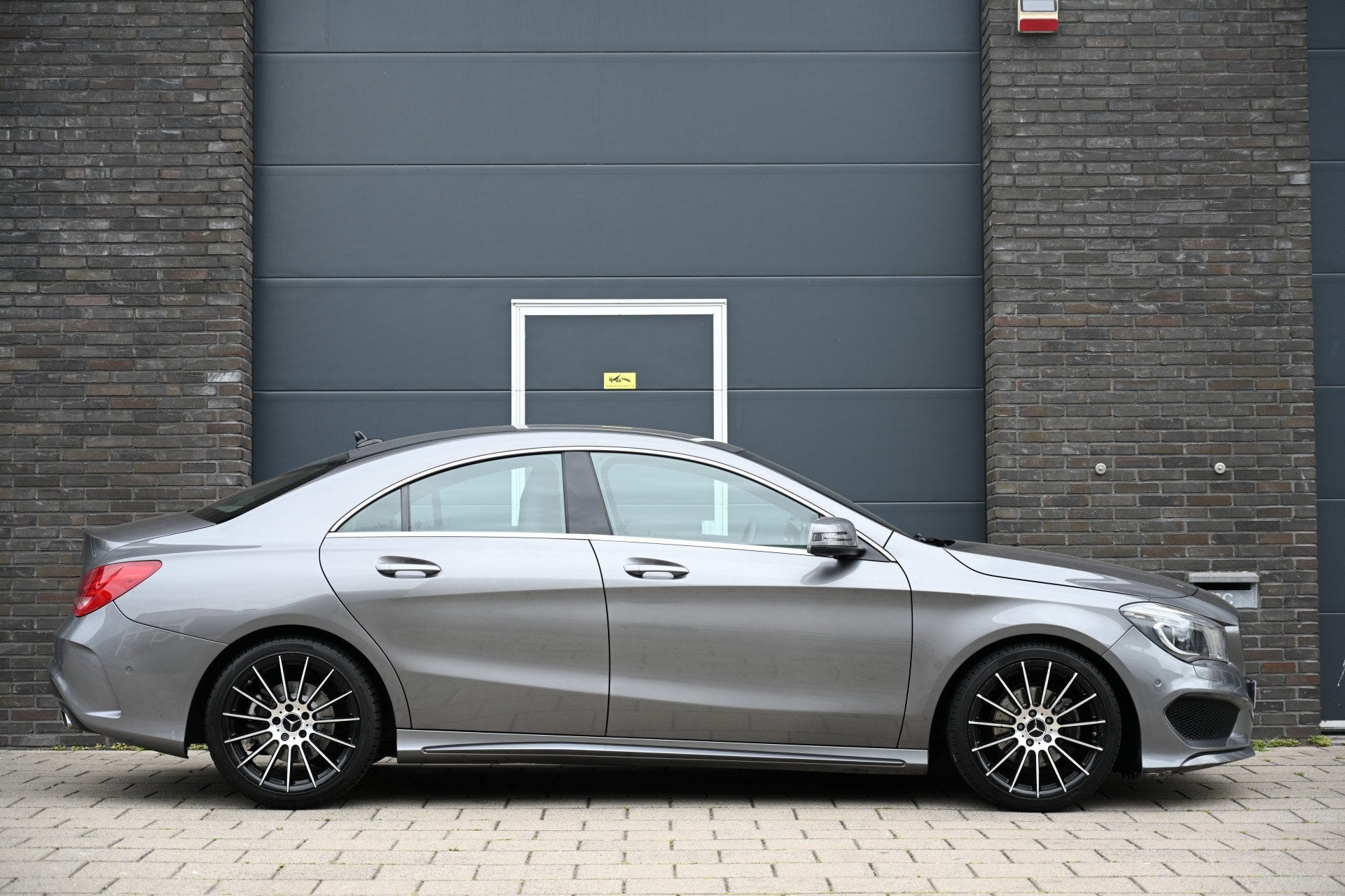 Mercedes-Benz CLA-Klasse 180 Prestige AMG (bj 2016), Auto's, Mercedes-Benz, Euro 6, 4 cilinders, 715 kg, 122 pk