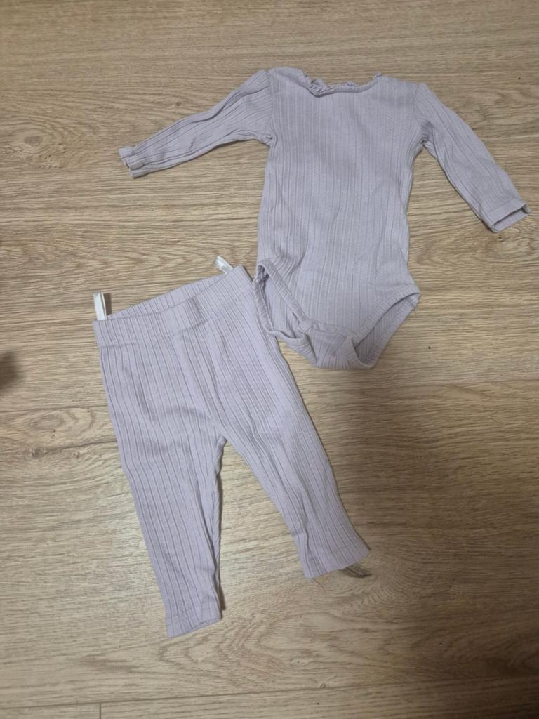 Zeeman setje maat 50 - Romper en broekje, Zeeman, Jongetje of Meisje, Ophalen of Verzenden, Zo goed als nieuw