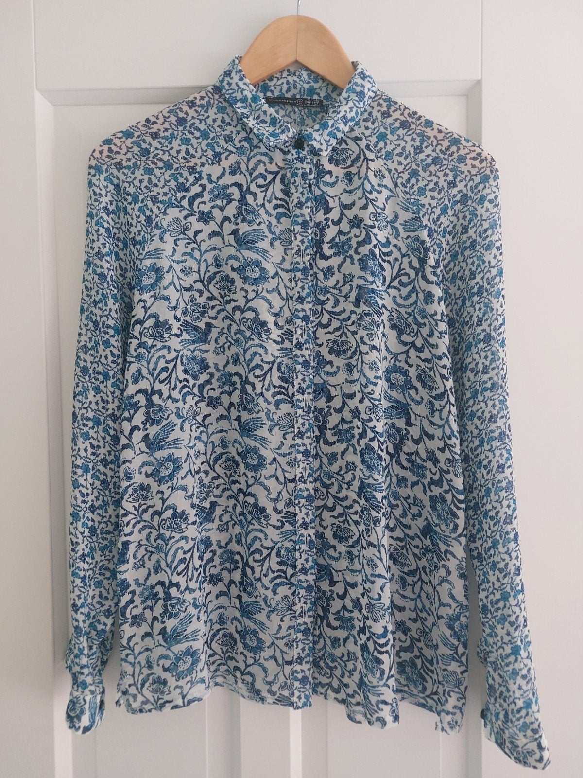 Blouse met bloemenprint en vogels - Atmosphère, Kleding | Dames, Maat 38/40 (M), Atmosphere, Blauw, Ophalen of Verzenden