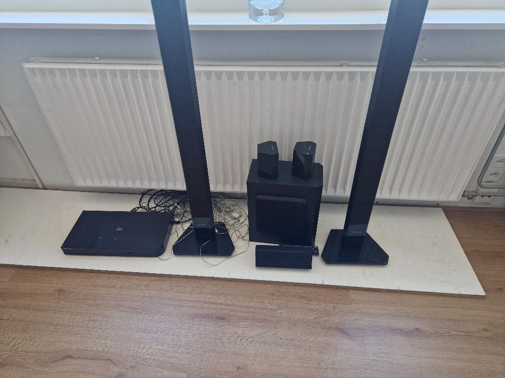 Blu-ray Surround, Blu-ray-speler, 70 watt of meer, Zo goed als nieuw, 5.1-systeem