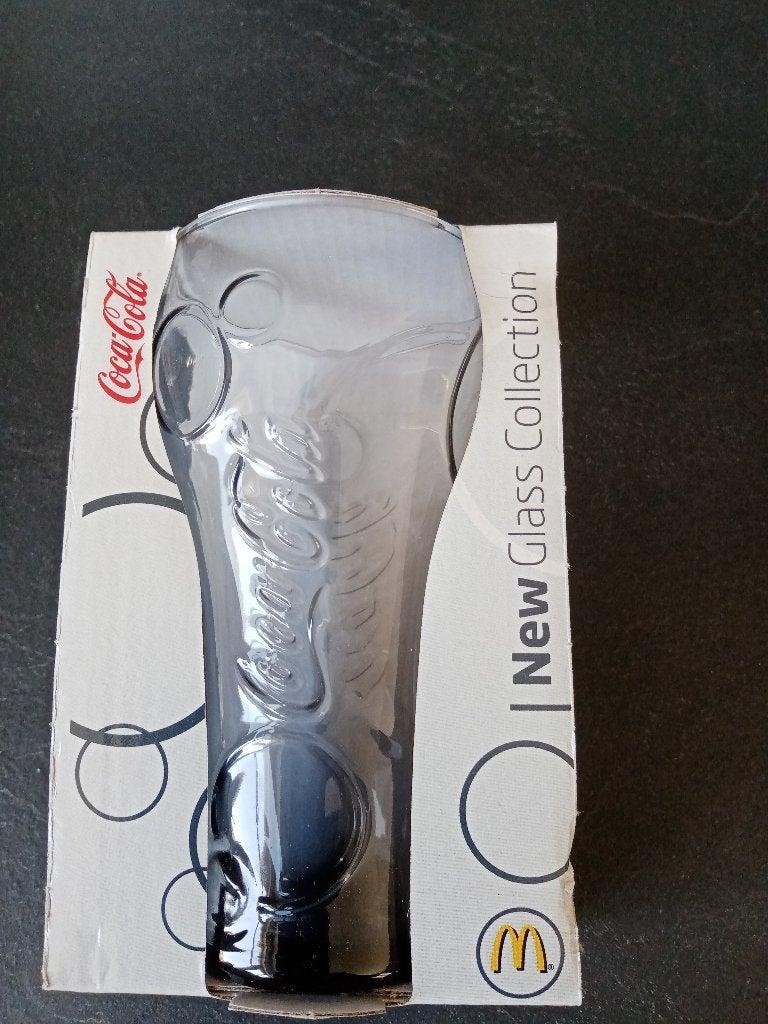 Nieuw! Coca cola glazen uit 2010 en 2014, Ophalen of Verzenden, Nieuw, Gebruiksvoorwerp