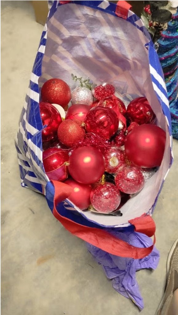 Partij kerstversiering - ballen, lichtjes, krans, boompjes, Diversen, Kerst, Ophalen, Zo goed als nieuw