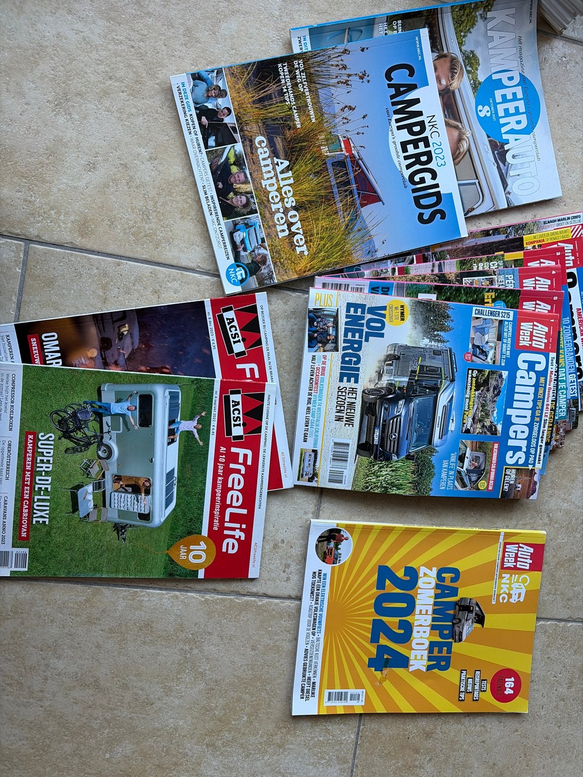 Diverse Camper Magazines: AutoWeek, NKC, ACSI FreeLife, Ophalen of Verzenden, Gelezen, Sport en Vrije tijd