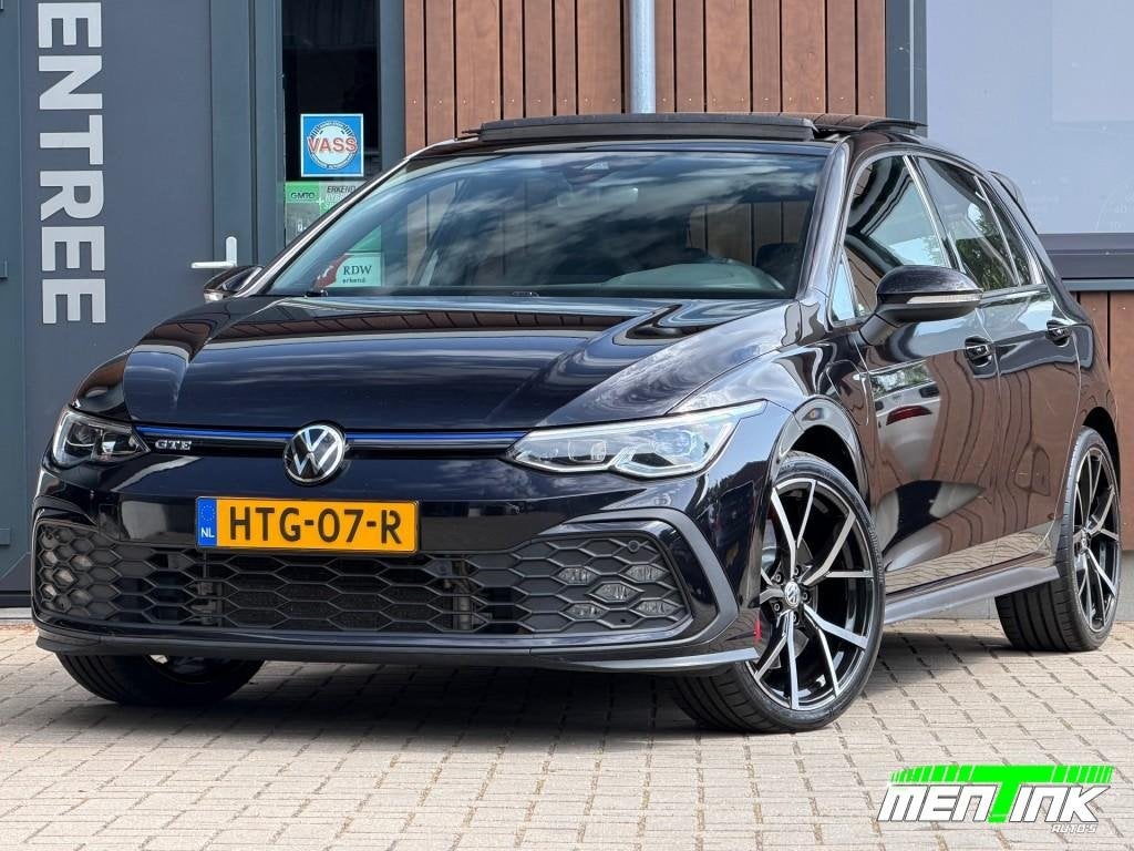 Volkswagen GOLF 1.4 EHYBRID GTE Pano 19” R velgen Led, 4 cilinders, 150 pk, Zwart, Plug-in hybride