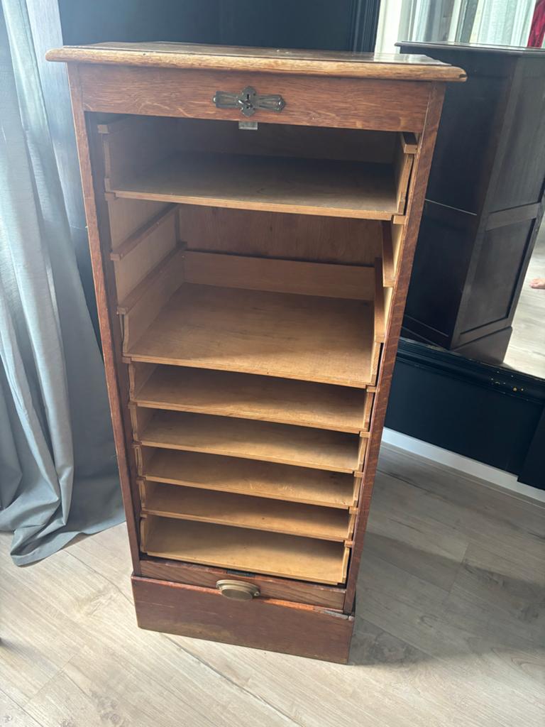 Antieke eikenhouten rolluikkast / archiefkast, Huis en Inrichting, Kasten | Ladekasten, Ophalen, Minder dan 50 cm, Gebruikt, 100 tot 150 cm