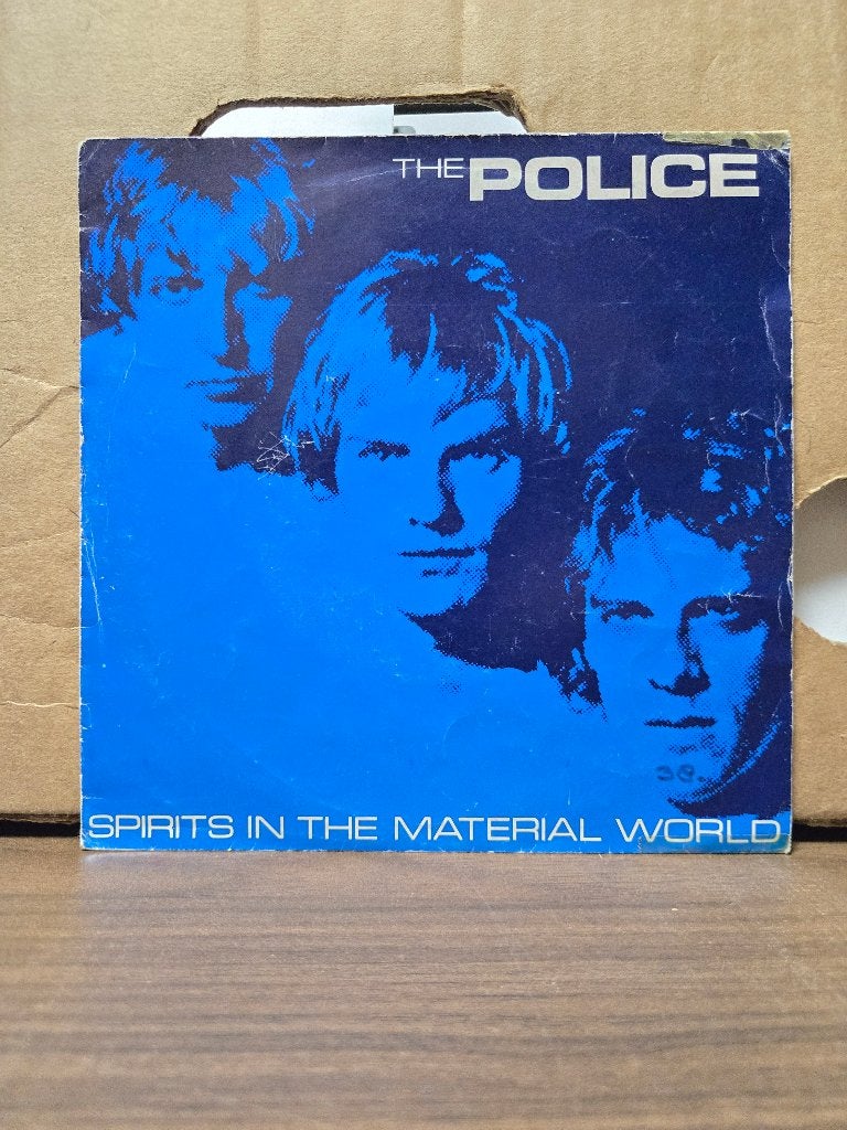 The Police - Spirits in a material world, 7 inch, Ophalen of Verzenden, Zo goed als nieuw, Pop