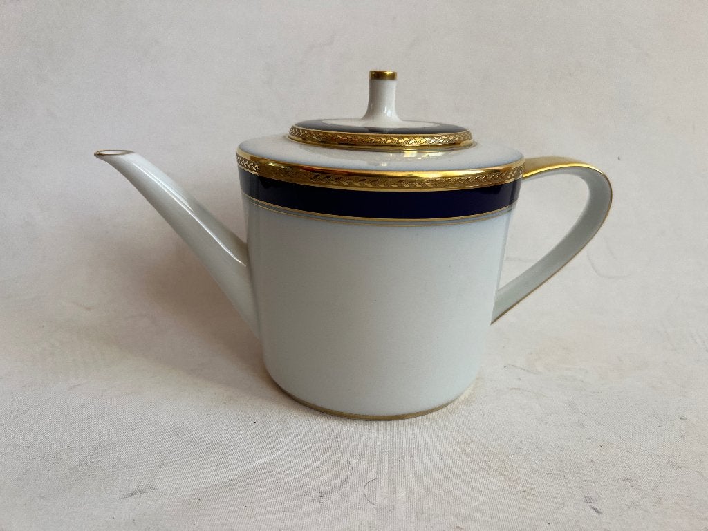 Hutschenreuther theepot Noblesse wit goud kobalt, Overige merken, Ophalen of Verzenden, Zo goed als nieuw, Porselein