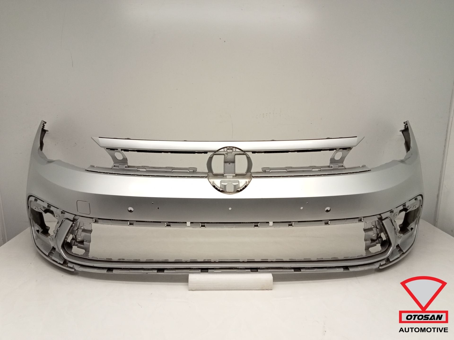 VW Polo 2g Facelift 2021+ Voorbumper Origineel! 4x PDC, Auto-onderdelen, Gebruikt, Volkswagen, Volkswagen AG, Bumper