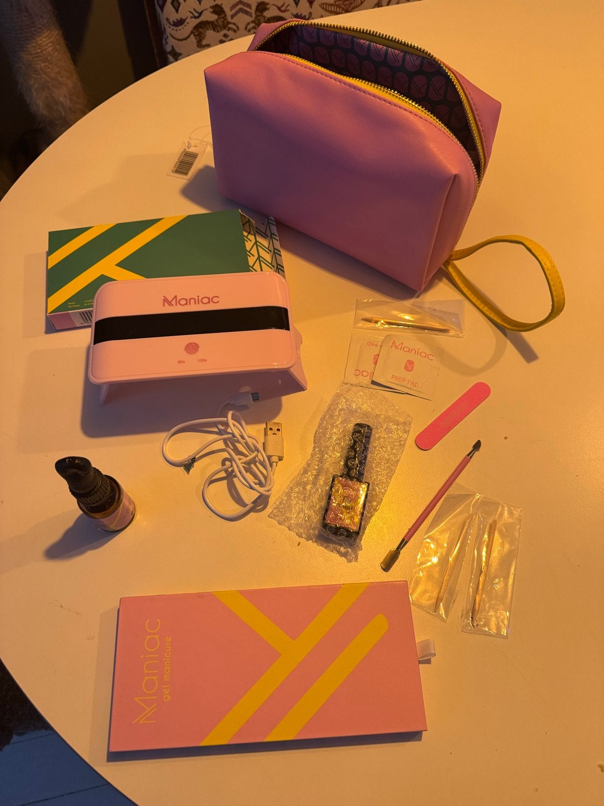 Maniac gel manicure set met tasje - Zo goed als nieuw, Ophalen of Verzenden, Zo goed als nieuw, Overige typen