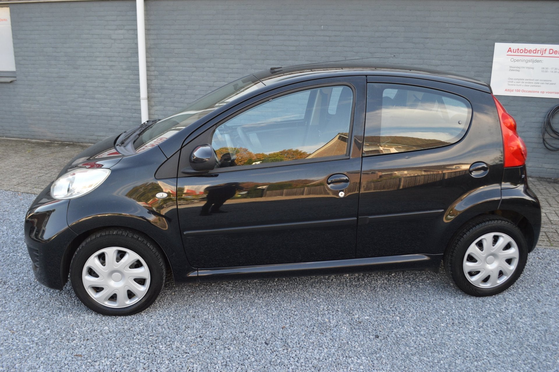 Peugeot 107 1.0-12V Sublime | Airco | 5Drs | Stuurbekrachtig, Auto's, Voorwielaandrijving, Stof, Gebruikt, 4 stoelen