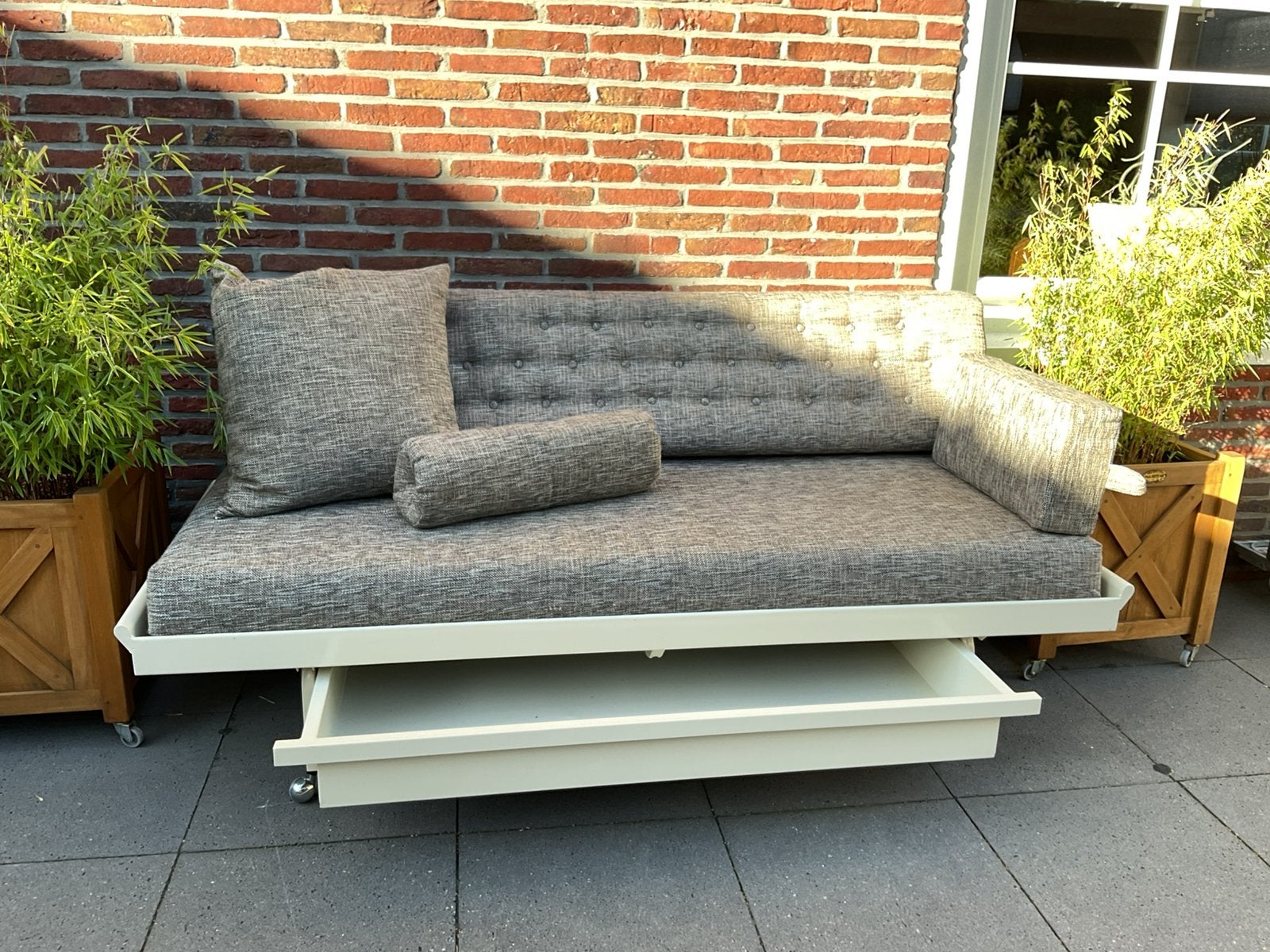 TE KOOP AANGEBODEN: VERRIJDBARE (SLAAP) BANK MET OPBERGLADE, Ophalen, Eenpersoons, 190 cm of minder, Zo goed als nieuw