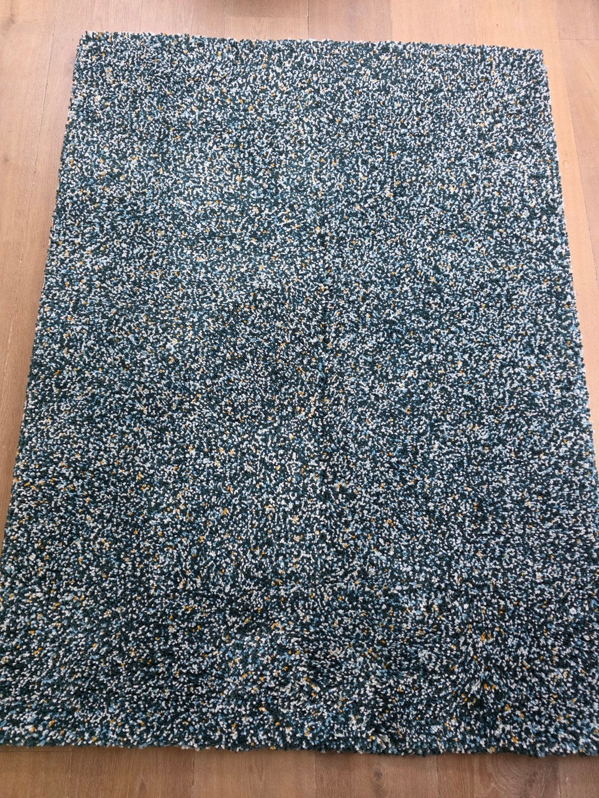 IKEA VINDUM Vloerkleed - Blauw, Wit, Geel - 133x180 cm, Huis en Inrichting, Ophalen, 100 tot 150 cm, Zo goed als nieuw, 150 tot 200 cm