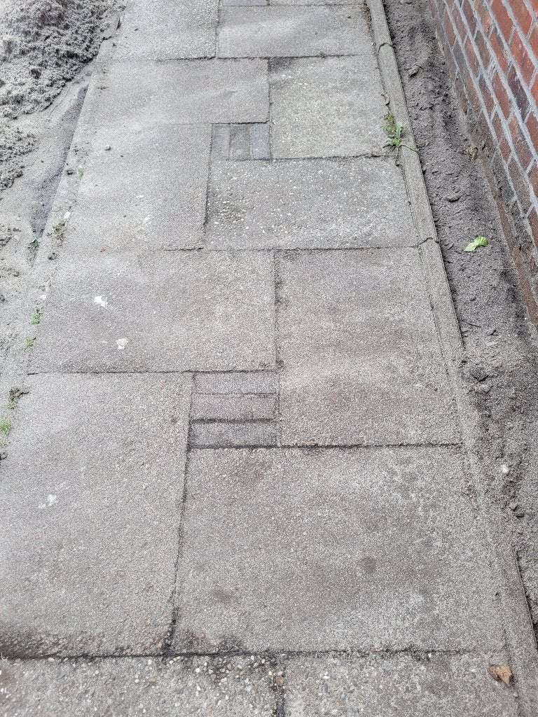 Tegels 40x40 grindtegels en stuk of 7 van 40x60, Ophalen, Gebruikt, 5 tot 10 m², Beton