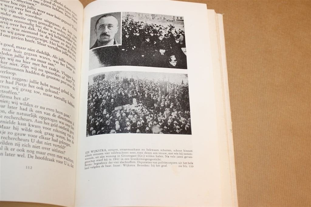 De Commissaris Vertelt Verder — Politie Amsterdam 1950, Ophalen of Verzenden, Gelezen, Nederland