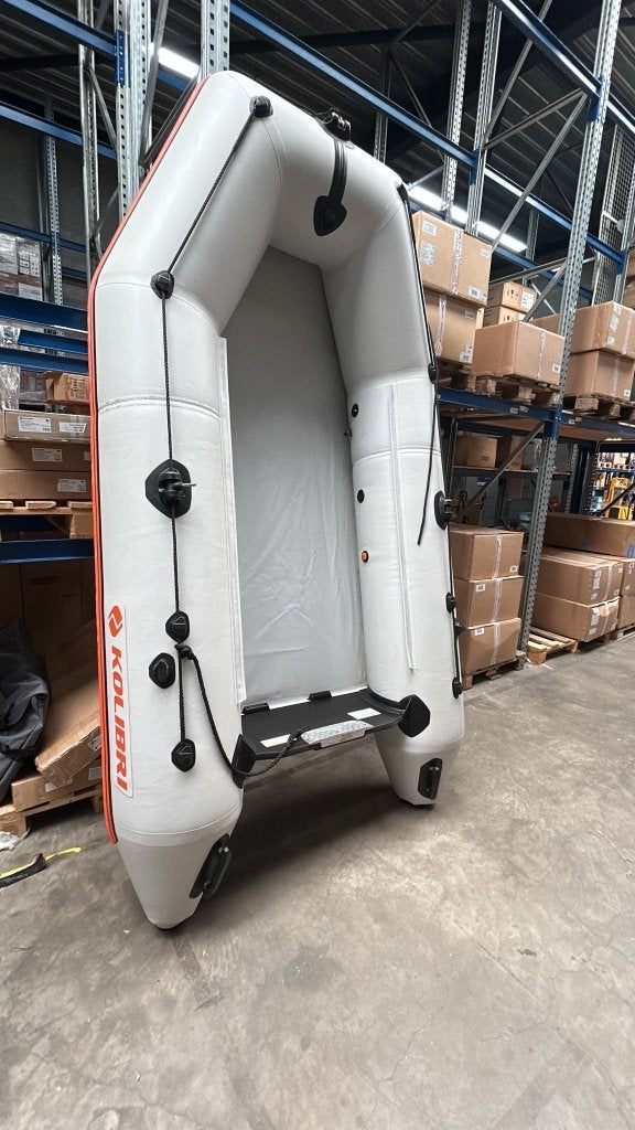 0043 - Kolibri KM-300 Rubberboot met lattenbodem, Watersport en Boten, Rubberboten, Gebruikt, PVC, Elektrisch, Ophalen of Verzenden
