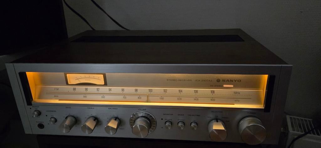 Sanyo JCX-2100 KZ. HELE MOOIE STAAT!!, Audio, Tv en Foto, Versterkers en Receivers, Overige merken, Gebruikt, Ophalen of Verzenden
