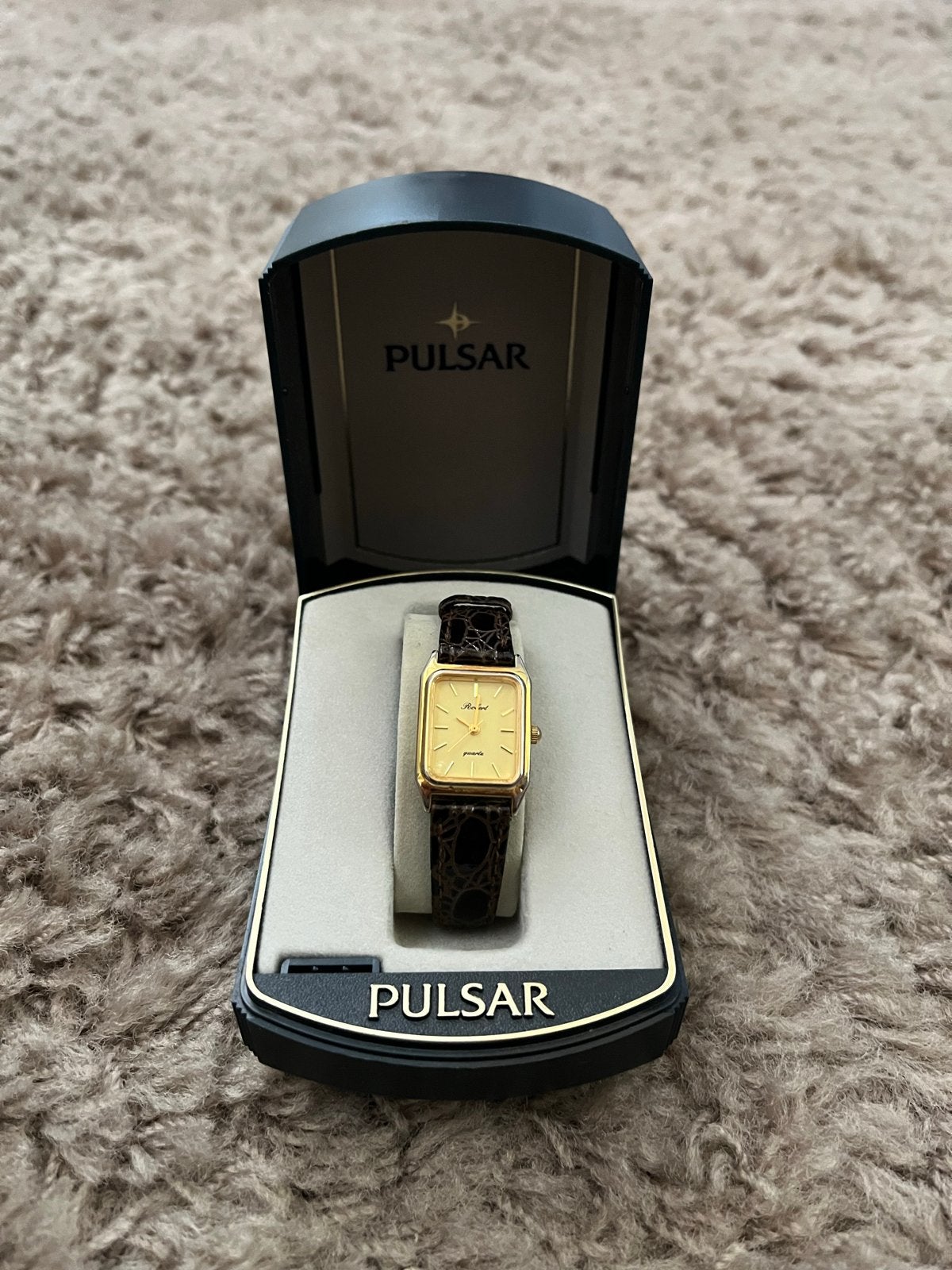 Pulsar Dames Horloge Goudkleurig met Leren Bandje, Overige merken, Overige materialen, Leer, Polshorloge