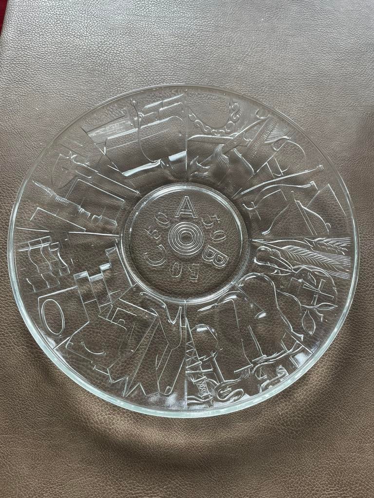ABC Leerdam bord - Ontwerp: G.J. Thomassen - 1957, Antiek en Kunst, Antiek | Glas en Kristal, Ophalen