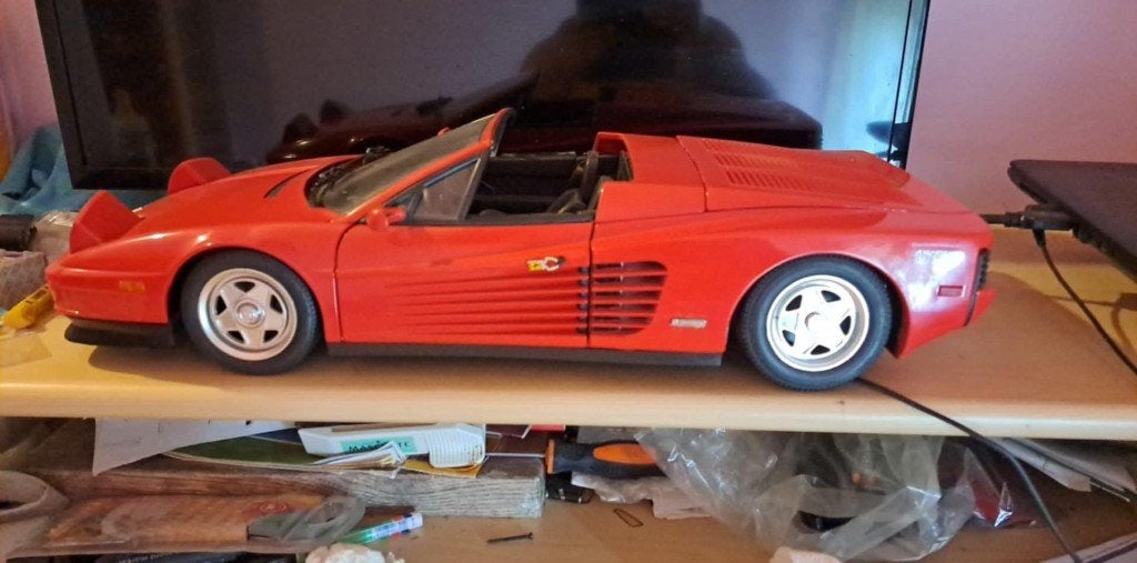 Ferrari Testarossa Spider 1/8, Hobby en Vrije tijd, Modelauto's | 1:5 tot 1:12, Ophalen of Verzenden, Zo goed als nieuw, 1:5 t/m 1:8