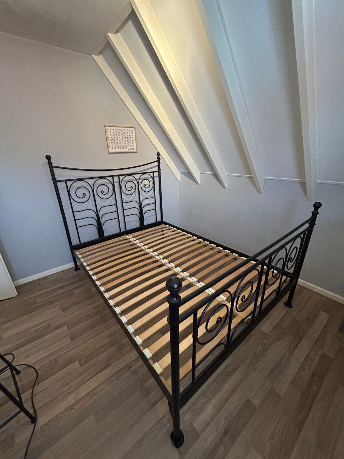 Zwart stalen bedframe 140x200 cm met lattenbodem