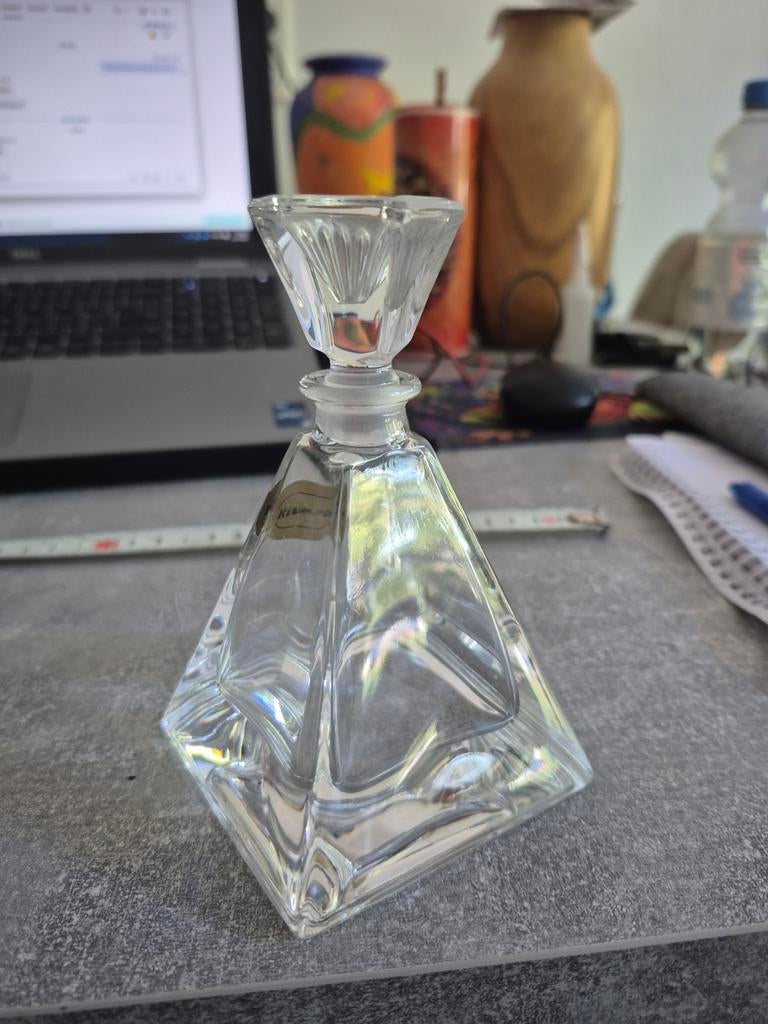 Riva Loodkristal 24% Karaf - Piramidevormig, Antiek en Kunst, Antiek | Glas en Kristal, Ophalen of Verzenden
