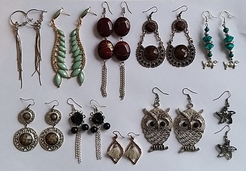 Set van 10 paar gekleurde oorbellen II, Ophalen of Verzenden, Zo goed als nieuw, Overige kleuren, Overige materialen