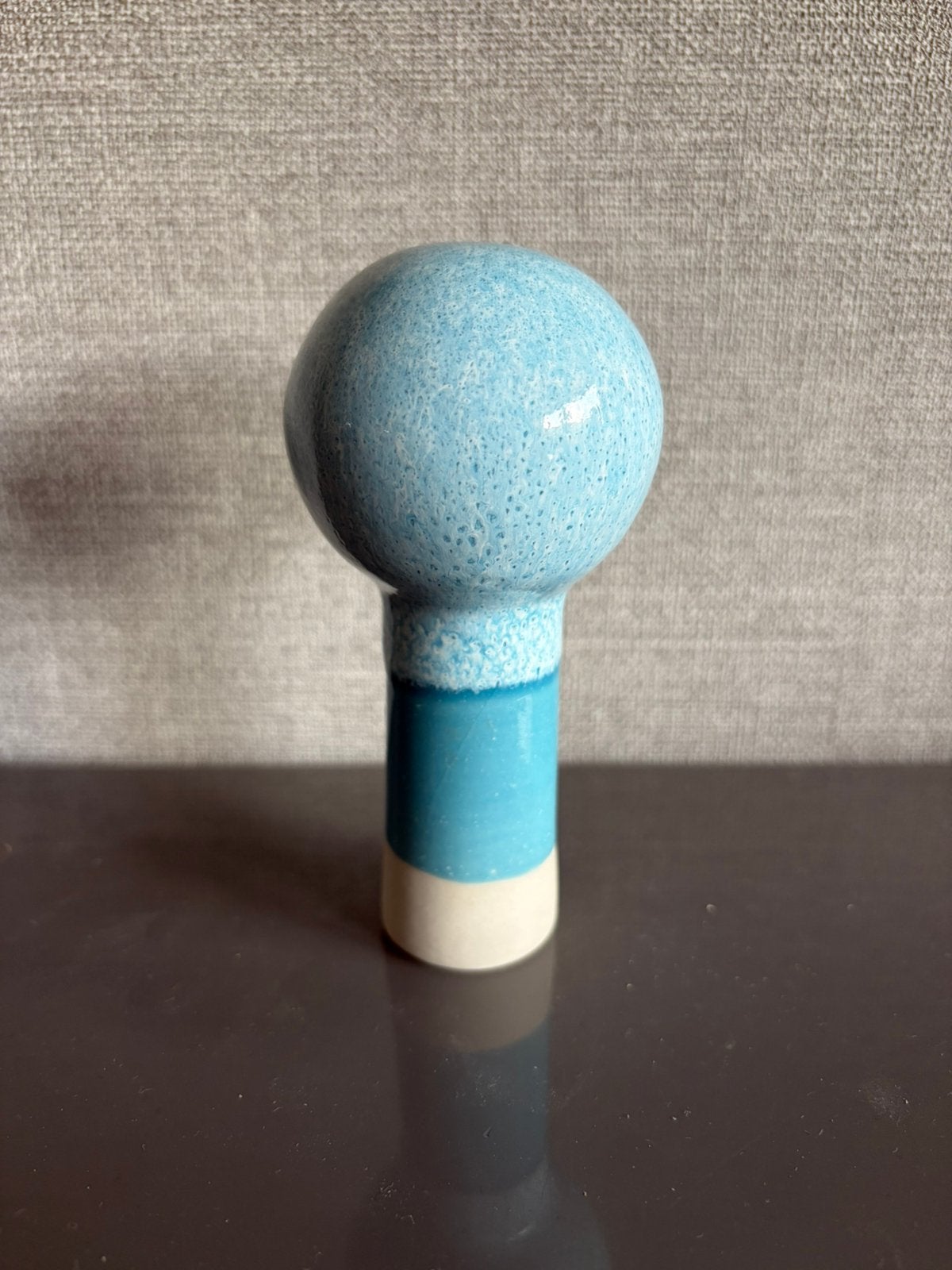 Studio Arhoj” Familia”, 2022,  kleur blauw, Gemerkt, Object, Ophalen of Verzenden, 12 cm