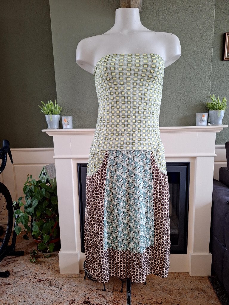 Maliparmi schitterende jurk jurkje 44 L, Kleding | Dames, Maat 42/44 (L), Zo goed als nieuw, Knielengte, Maliparmi
