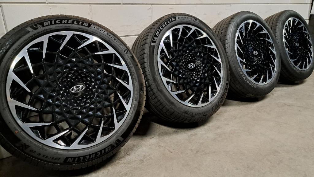 Bi-color velgen Hyundai IONIQ 5 6 Kia EV6 255/45/20 uniek!, Gebruikt, 255 mm, Banden en Velgen, Ophalen of Verzenden