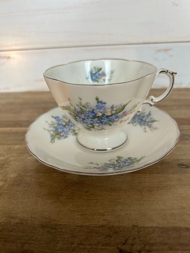 Vintage Engelse kop en schotel Oakley China Ltd bloemen, Oakley China Ltd, Kop en/of schotel, Ophalen of Verzenden, Zo goed als nieuw