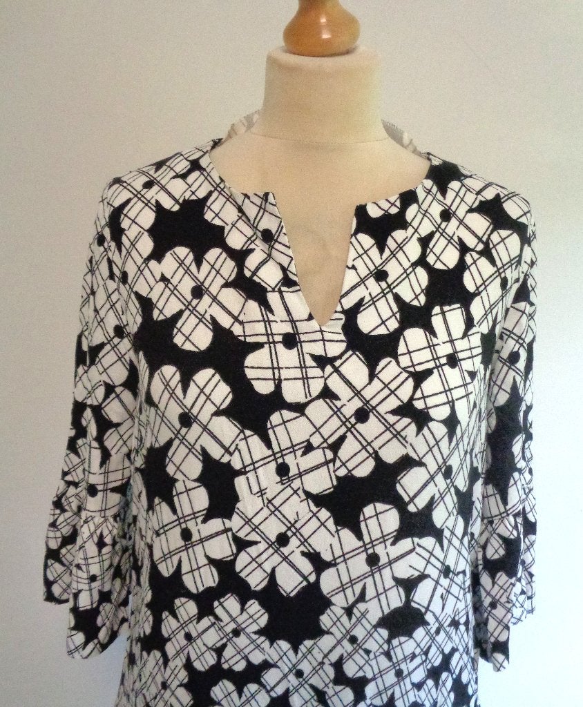 jurk Caroline Biss /viscose, Maat 38/40 (M), Overige kleuren, Verzenden, Zo goed als nieuw