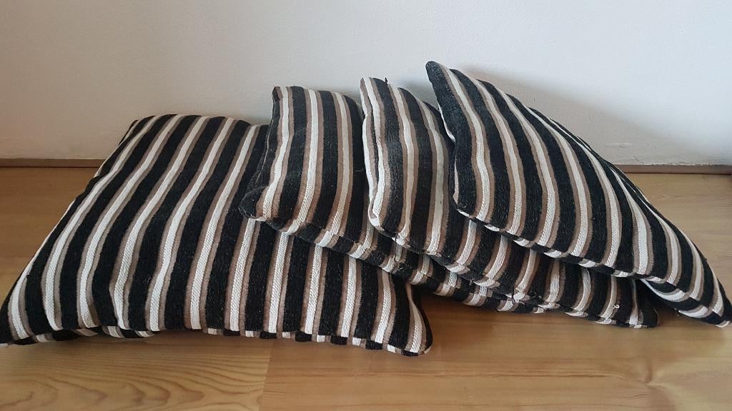4 gestreepte kussens (3x 40x40, 1x 50x50), Ophalen, Gebruikt, Overige kleuren, Vierkant
