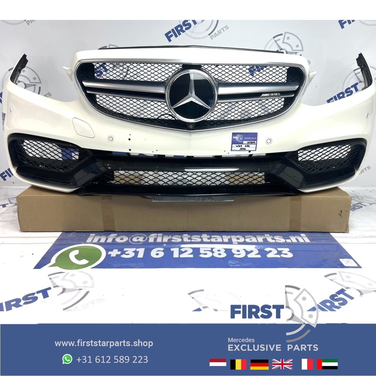 W212 S212 E63 AMG VOORBUMPER WIT COMPLEET origineel Mercedes, Gebruikt, -, Voor, Ophalen of Verzenden