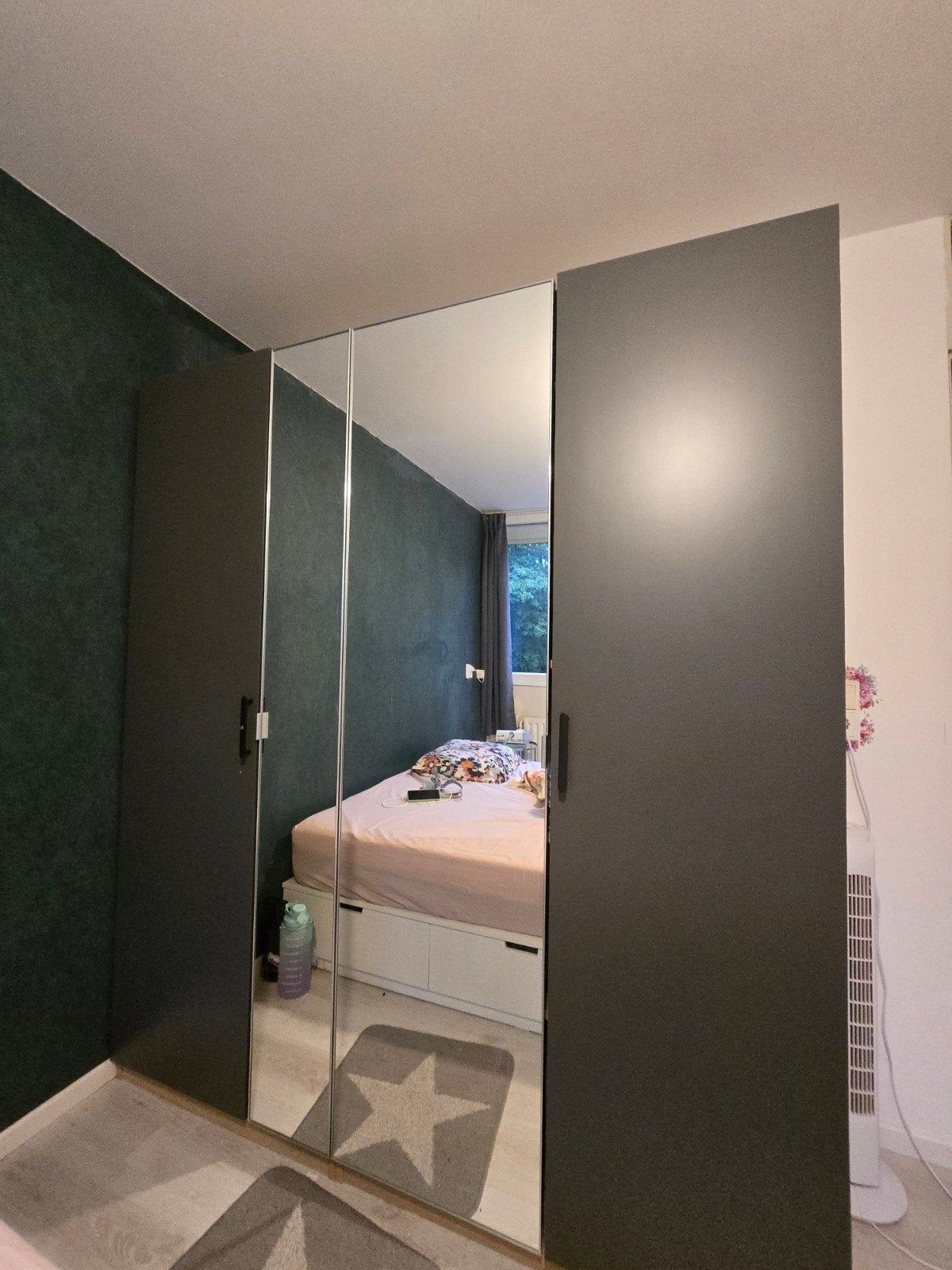 IKEA Pax kledingkast met spiegeldeuren, 200 cm of meer, 150 tot 200 cm, Zo goed als nieuw, 50 tot 75 cm
