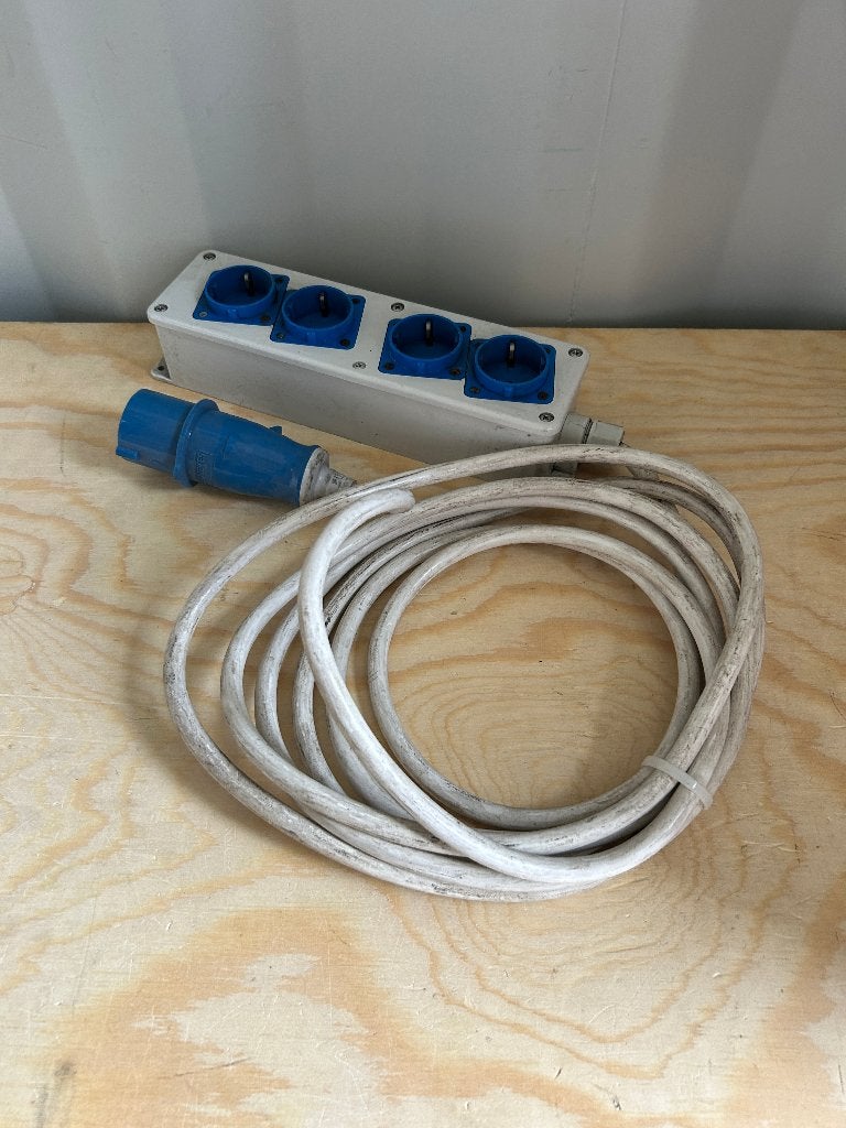 CEE Stroomverdeler 4-voudig met Mennekes Stekker – 3 Meter, Gebruikt, ., Ophalen of Verzenden, .