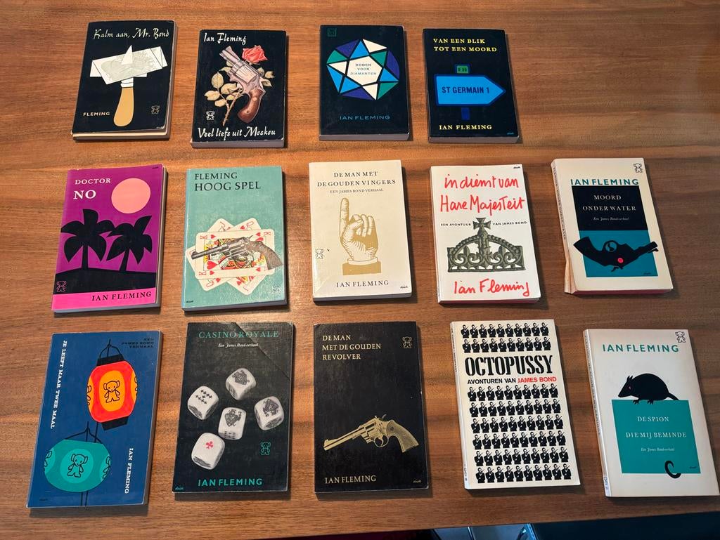 Complete set 14x James Bond – Ian Fleming (Zwarte Beertjes), Ophalen of Verzenden, Gelezen, Nederland