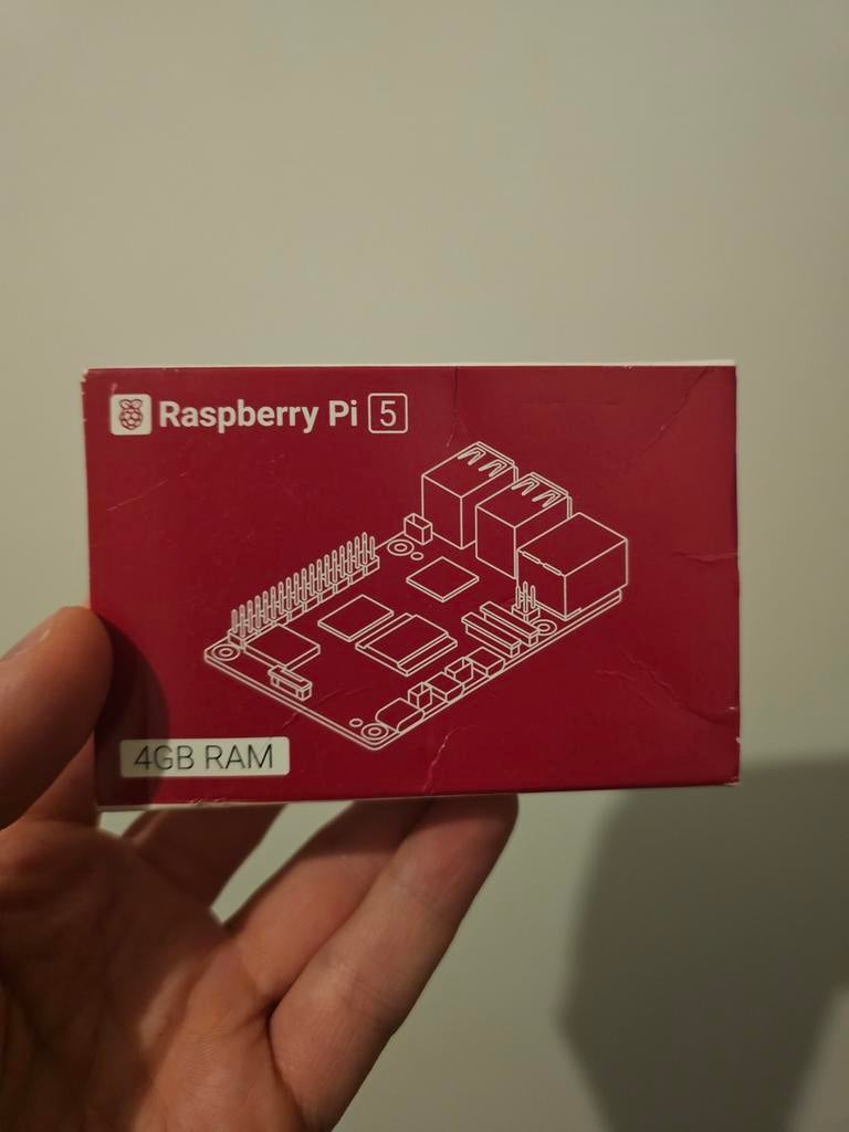 Raspberry Pi 5 4GB - Nieuw in doos, Computers en Software, Overige Computers en Software, Nieuw, Ophalen of Verzenden