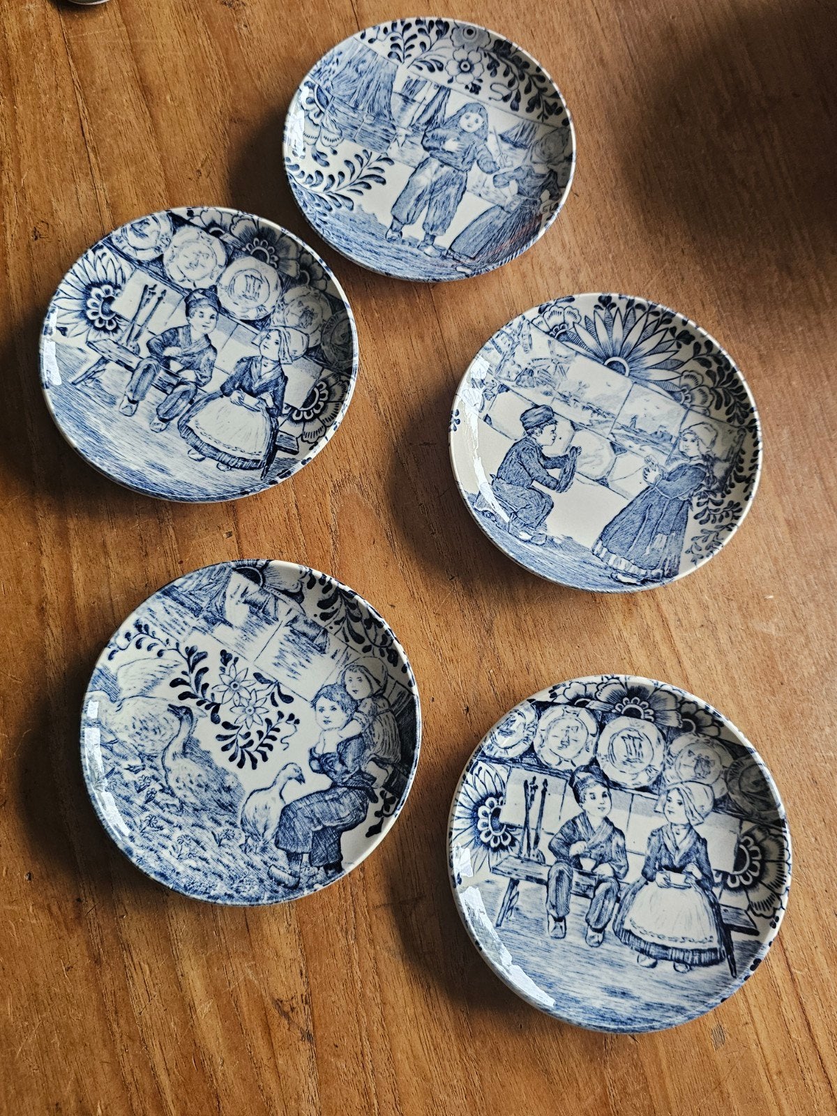 Boch Delfts Blauw Onderzetters kinderen klederdracht, Ophalen of Verzenden