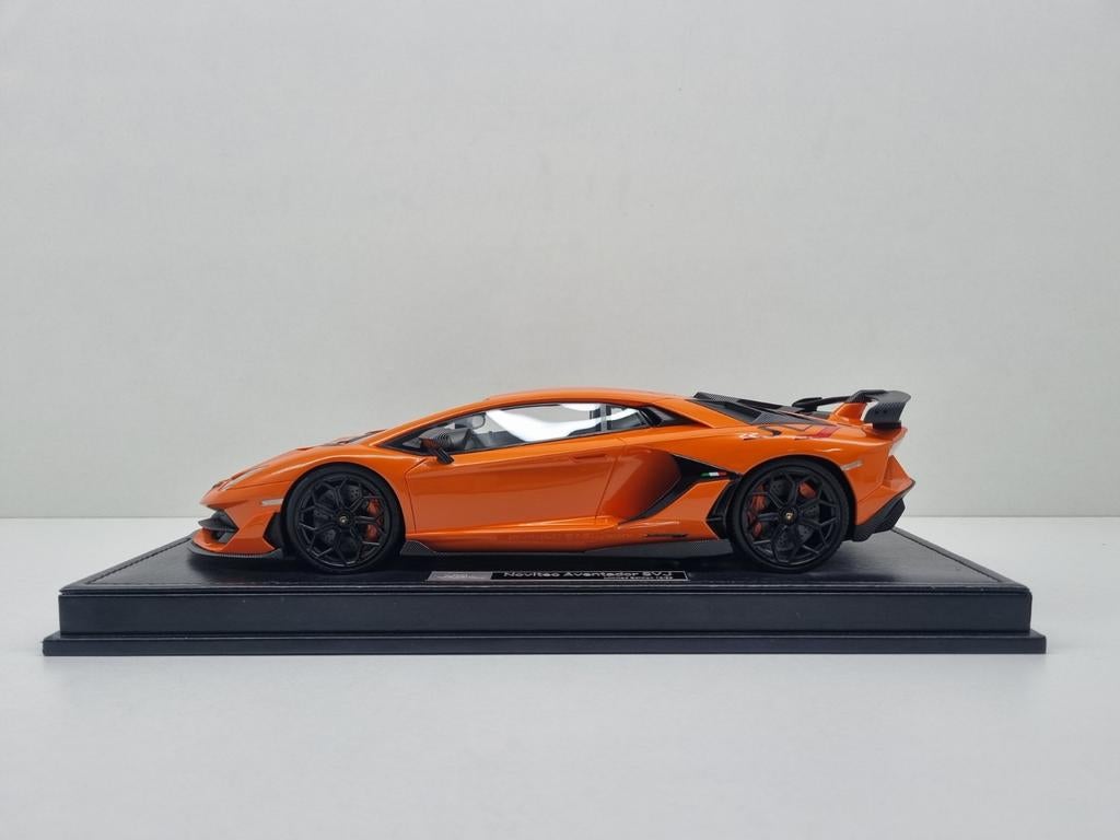 Ivy Merit
Lamborghini Aventador SVJ Novitec
1/99 1:18 Nieuw, Ophalen of Verzenden, Nieuw, Auto