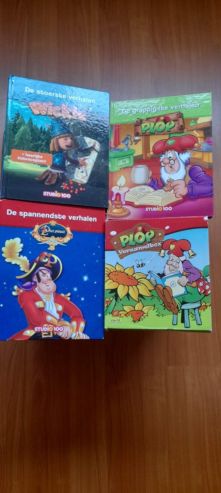 Studio 100 Boekenset: Plop, Piet Piraat, Wickie, Ophalen of Verzenden, Gelezen, Sprookjes