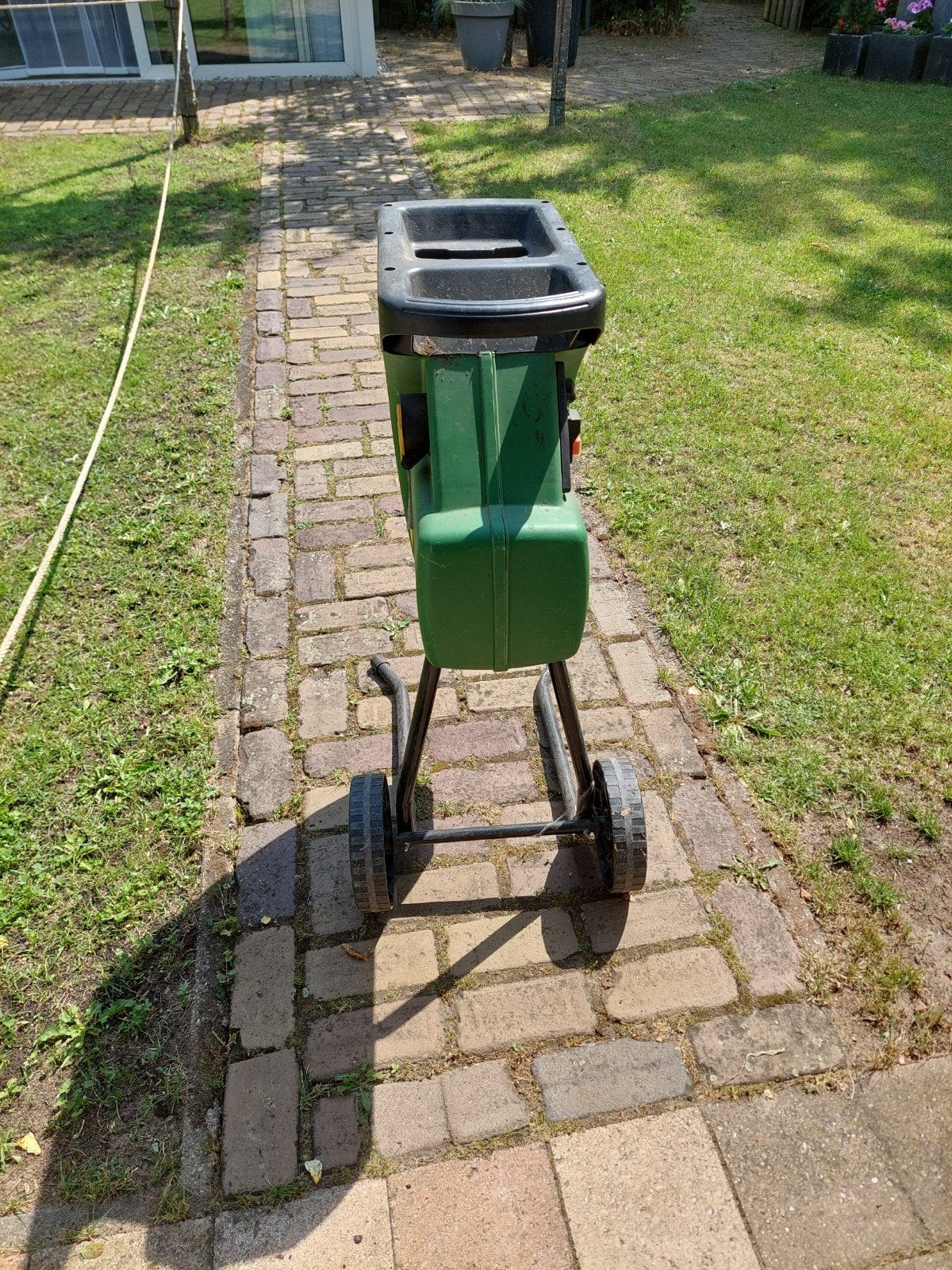 Elektrische hakselaar LGS 2500L - Tuinafval versnipperaar, Ophalen, Gebruikt, Elektrisch, LGS