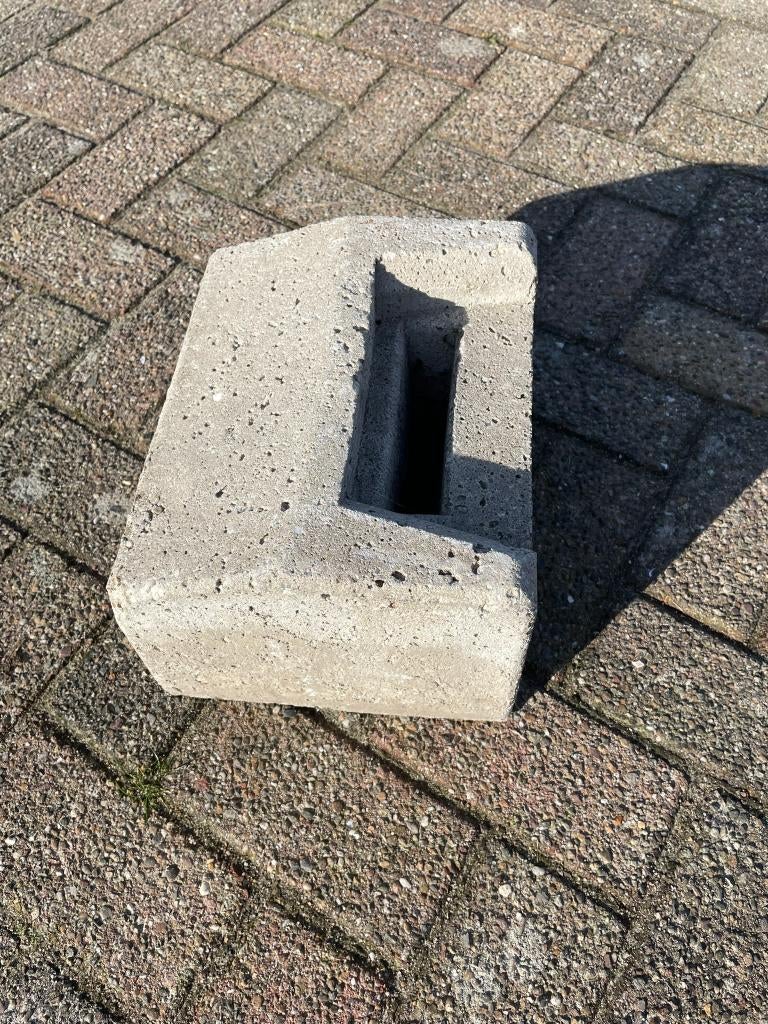 Sluitblok / Aanslagblok, Ophalen, Zo goed als nieuw, Overige materialen, Sierhekwerk