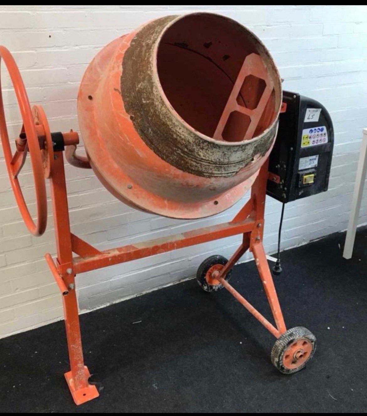 Gebruikte cementmolen / betonmixer op wielen, Ophalen of Verzenden, Gebruikt