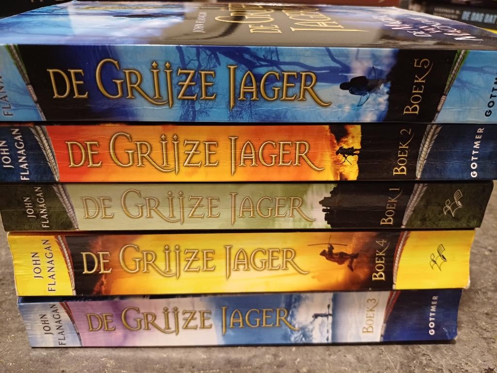 5 x DE GRIJZE JAGER, Ophalen of Verzenden