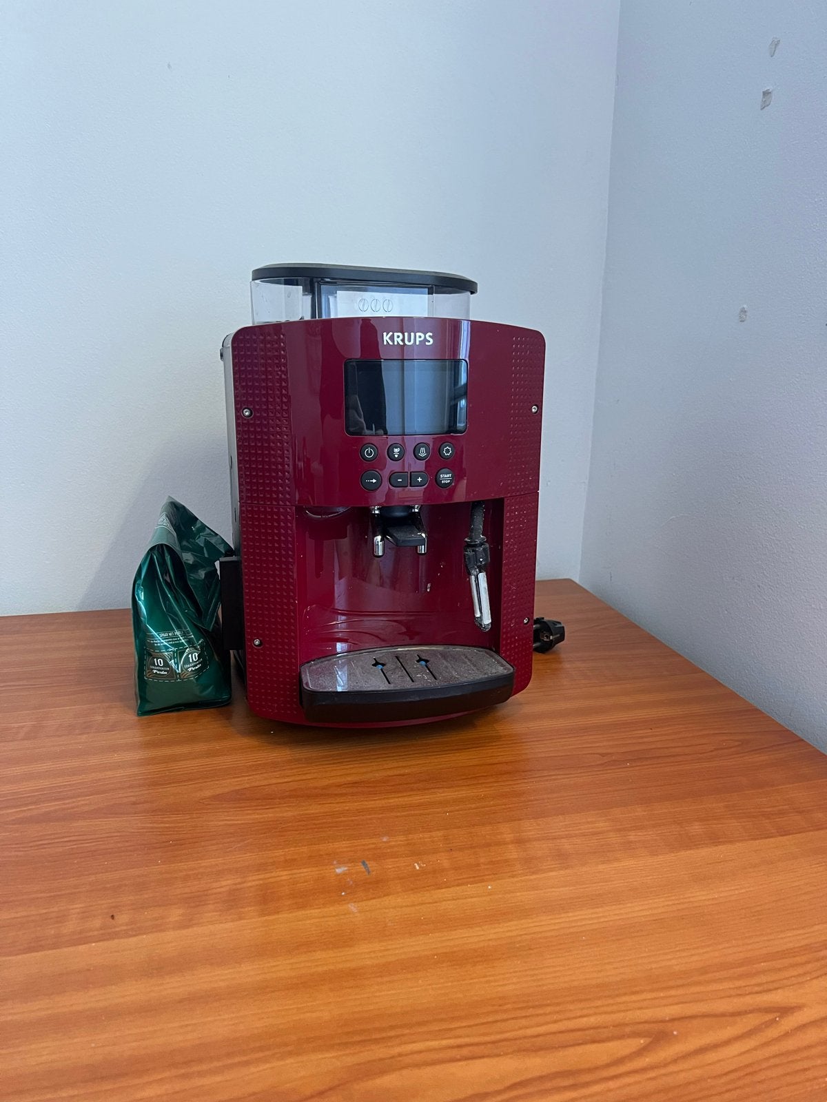 Krups Koffiemachine in uitstekende staat, Ophalen, Afneembaar waterreservoir, Koffiemachine, Koffiebonen